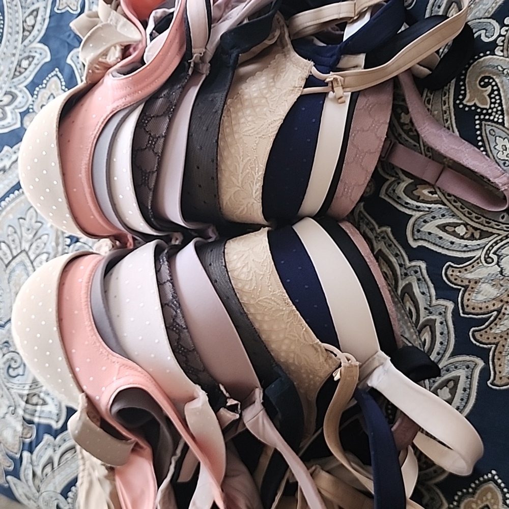 38G Bras